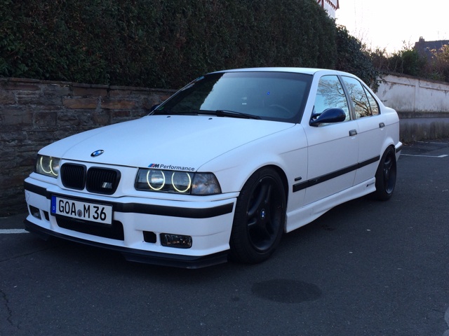 Bmw E36 323i Limousine - 3er BMW - E36