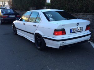 Bmw E36 323i Limousine - 3er BMW - E36 Bmw E36 323i Limousine - 3er BMW - E36