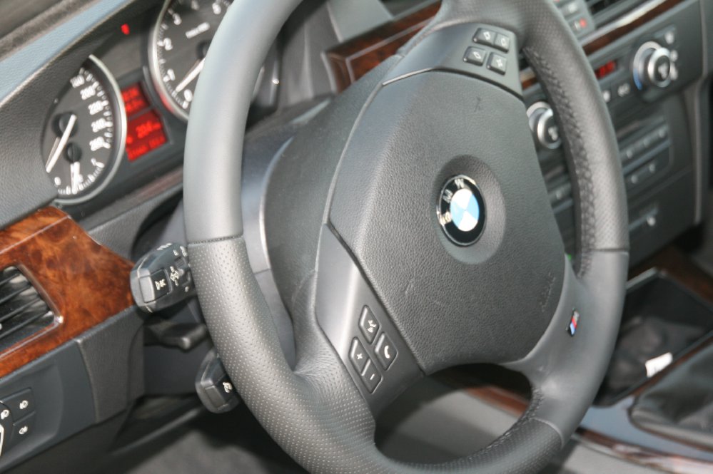 BMW E91 LCI 330i Performance - 3er BMW - E90 / E91 / E92 / E93