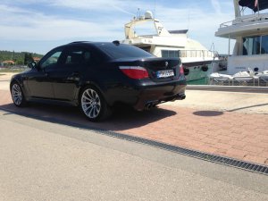 BMW M5 - 5er BMW - E60 / E61