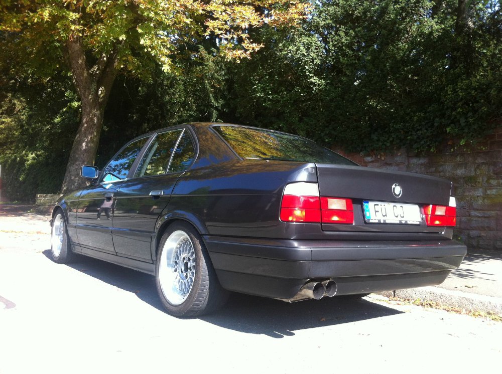BMW 525i - 5er BMW - E34