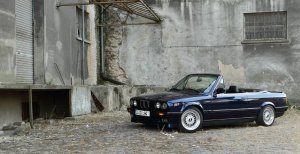 E30 Cabrio 330i in Mauritiusblau - 3er BMW - E30