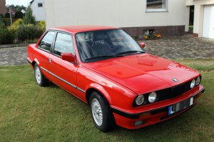 Rosa Schweinchen - 3er BMW - E30 Rosa Schweinchen - 3er BMW - E30