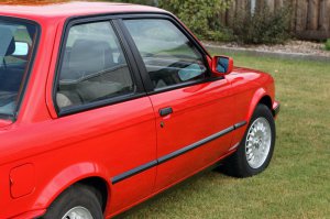 Rosa Schweinchen - 3er BMW - E30 Rosa Schweinchen - 3er BMW - E30