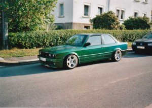 Laubfrosch - 3er BMW - E30 Laubfrosch - 3er BMW - E30