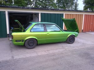 Laubfrosch - 3er BMW - E30 Laubfrosch - 3er BMW - E30