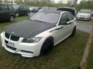 BMW 330i E90 - 3er BMW - E90 / E91 / E92 / E93