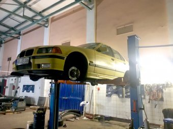 Yoshi 318is Class II - 3er BMW - E36