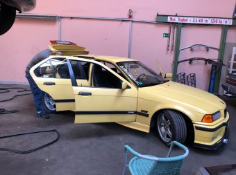 Yoshi 318is Class II - 3er BMW - E36