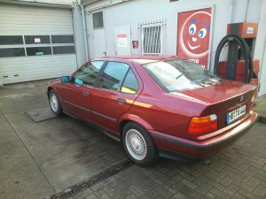 E36 Limousine 316i - 3er BMW - E36 E36 Limousine 316i - 3er BMW - E36
