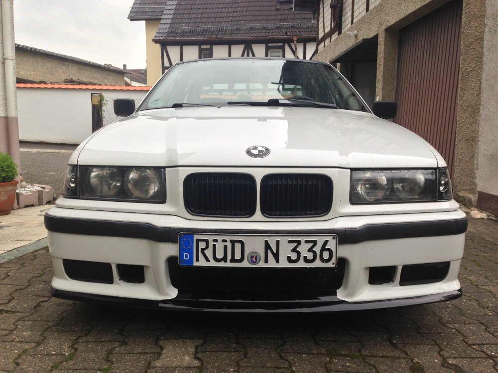 white.stanced.twen'yeight.sedan - 3er BMW - E36