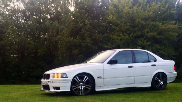 white.stanced.twen'yeight.sedan - 3er BMW - E36