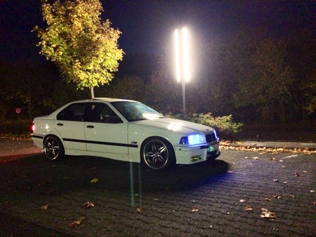 white.stanced.twen'yeight.sedan - 3er BMW - E36