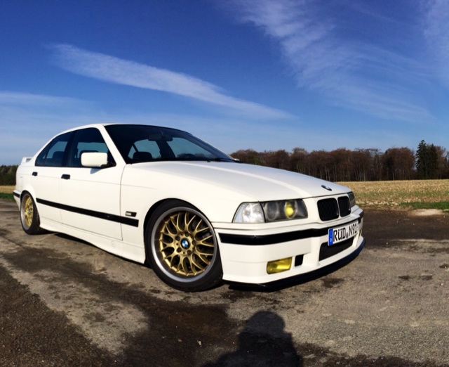 white.stanced.twen'yeight.sedan - 3er BMW - E36