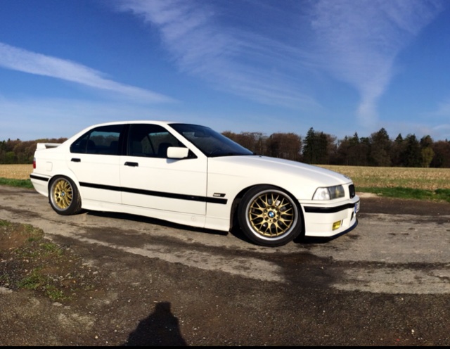 white.stanced.twen'yeight.sedan - 3er BMW - E36