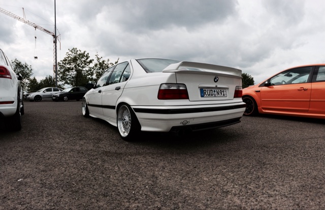 white.stanced.twen'yeight.sedan - 3er BMW - E36