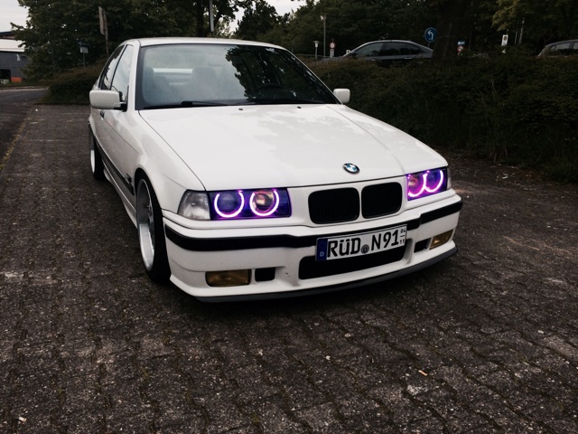 white.stanced.twen'yeight.sedan - 3er BMW - E36