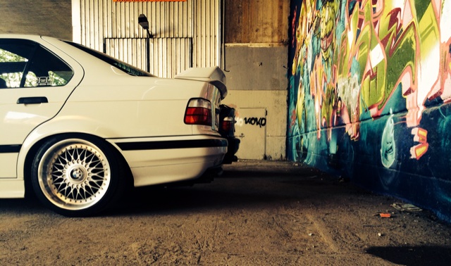 white.stanced.twen'yeight.sedan - 3er BMW - E36