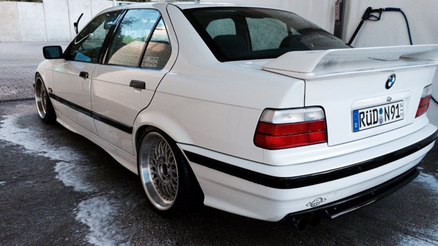 white.stanced.twen'yeight.sedan - 3er BMW - E36