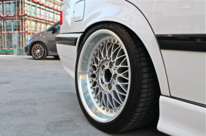 white.stanced.twen'yeight.sedan - 3er BMW - E36