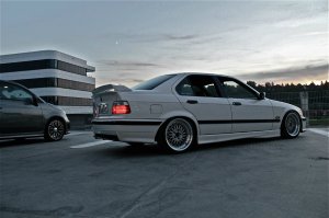 white.stanced.twen'yeight.sedan - 3er BMW - E36