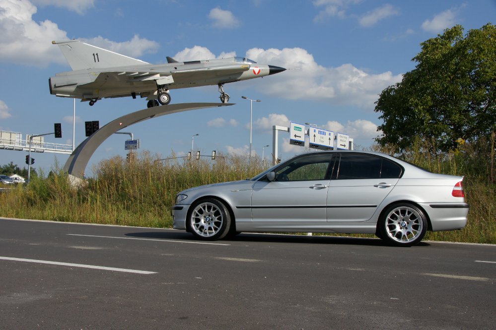 Silver and Black - 3er BMW - E46