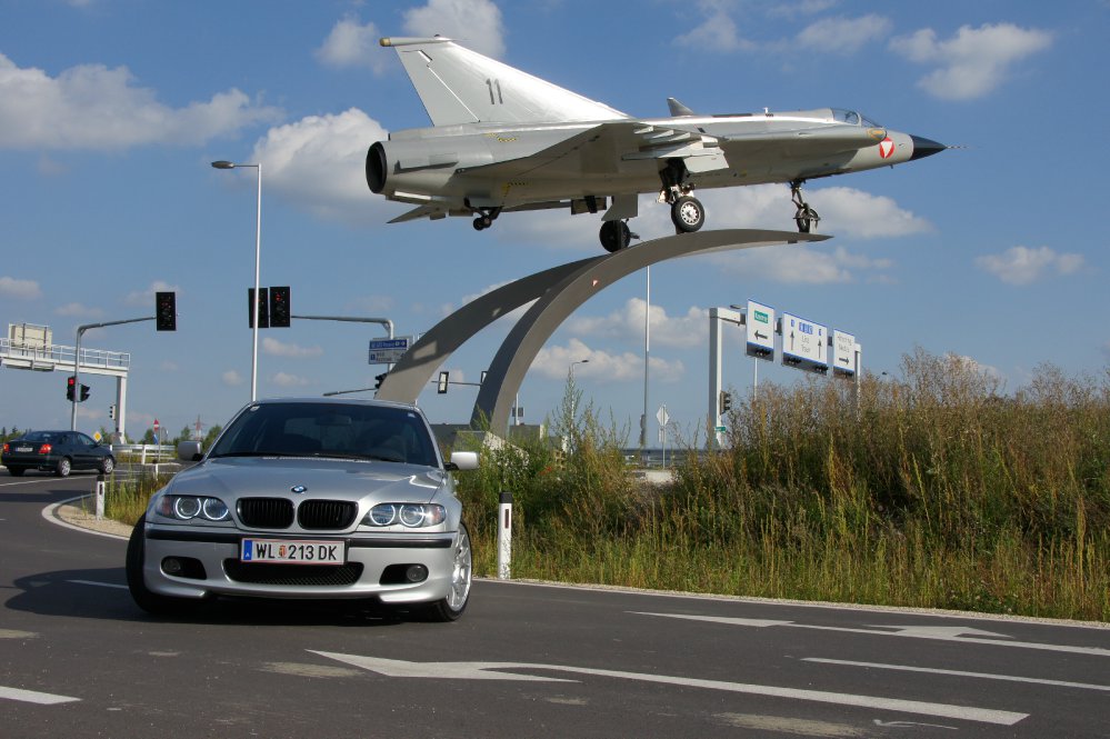 Silver and Black - 3er BMW - E46