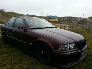 E36 318i Limousine - 3er BMW - E36 E36 318i Limousine - 3er BMW - E36