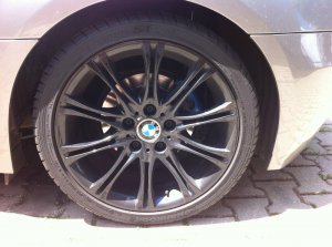 BMW M Doppelspeiche 135 Felge in 8.5x18 ET 50 mit Hankook ventus s1 evo Reifen in 255/35/18 montiert hinten Hier auf einem Z4 BMW E85 3.0i (Roadster) Details zum Fahrzeug / Besitzer