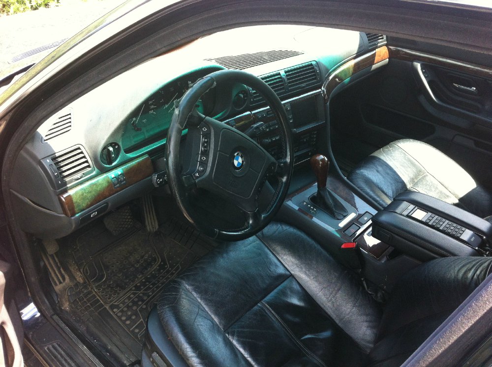 e38 4.4 V8 - Power - Fotostories weiterer BMW Modelle