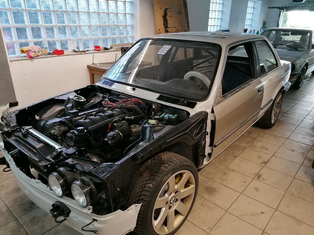 e30 328i - 3er BMW - E30