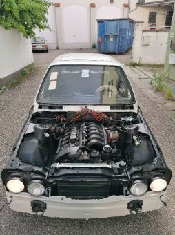 e30 328i - 3er BMW - E30 e30 328i - 3er BMW - E30