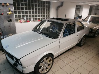 e30 328i - 3er BMW - E30