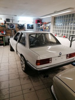 e30 328i - 3er BMW - E30