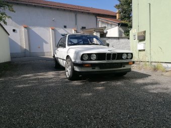 e30 328i - 3er BMW - E30