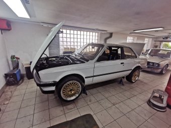 e30 328i - 3er BMW - E30