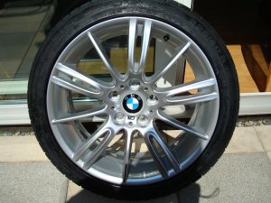 BMW STYLING M193 Felge in 8.5x18 ET 37 mit Bridgestone Potenza RE050A Reifen in 255/35/18 montiert hinten Hier auf einem 3er BMW E92 325i (Coupe) Details zum Fahrzeug / Besitzer