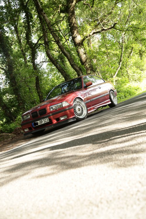 BMW E36 323 Coup Sierrarot - 3er BMW - E36