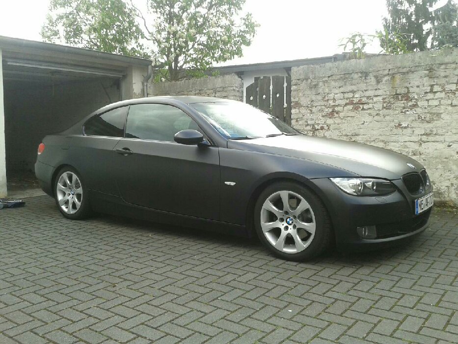 E92 Coupe black is black - 3er BMW - E90 / E91 / E92 / E93