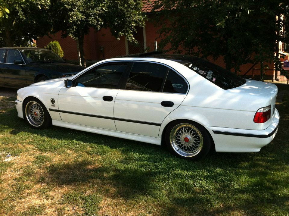 E39 528i Limo - 5er BMW - E39