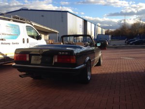 325i VFL Cab - 3er BMW - E30