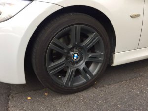 Belka 320d - 3er BMW - E90 / E91 / E92 / E93 Belka 320d - 3er BMW - E90 / E91 / E92 / E93