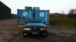 BMW 318i Limousine Diamantschwarz - 3er BMW - E36