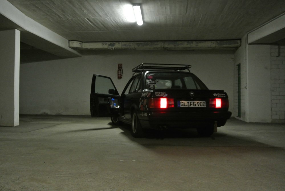 OldBoi XD - E30 320i - 3er BMW - E30