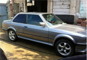 E30 325ix 2-Trige Limousine - 3er BMW - E30