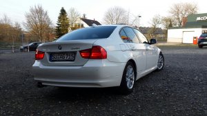 E90 LCI 320i alpinweiss III - 3er BMW - E90 / E91 / E92 / E93 E90 LCI 320i alpinweiss III - 3er BMW - E90 / E91 / E92 / E93