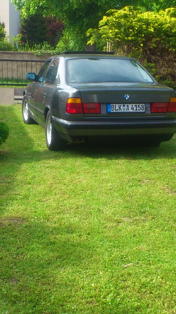 E34, 525i - 5er BMW - E34