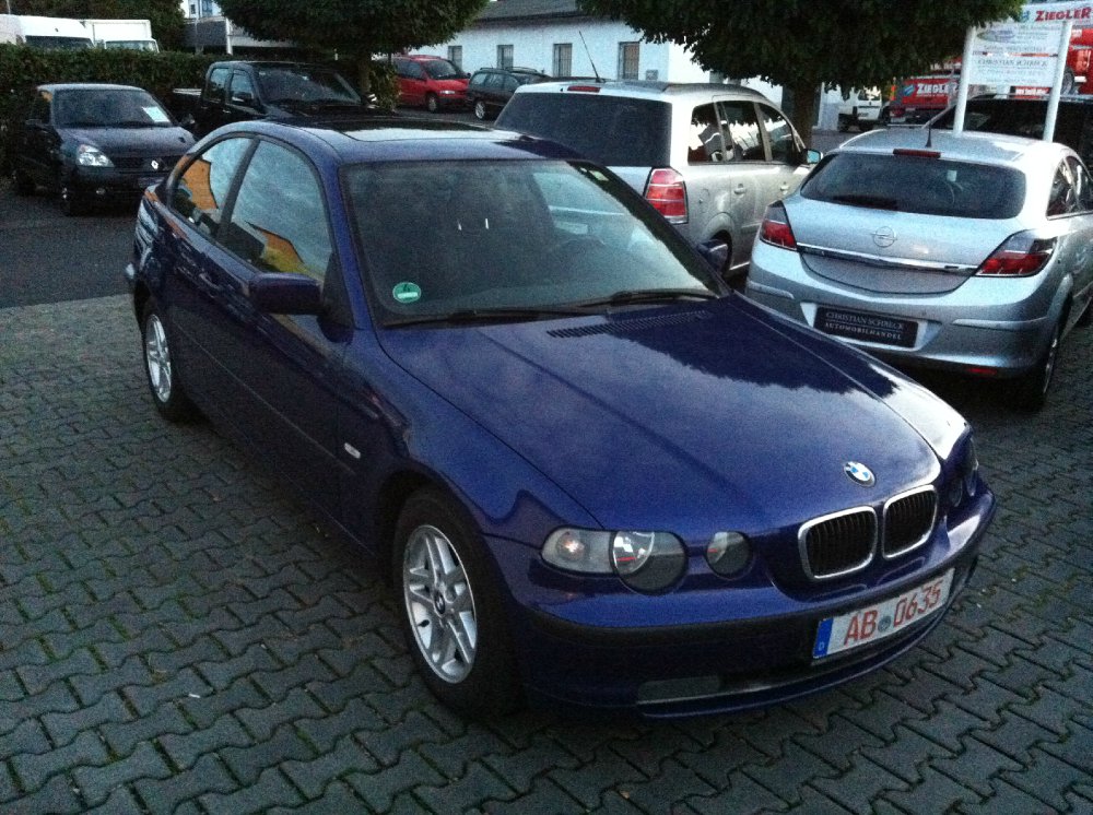 BMW E46 Compact M Velwet Blue - 3er BMW - E46