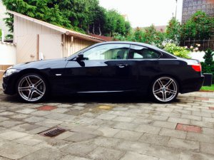 BMW E92 335i - 3er BMW - E90 / E91 / E92 / E93