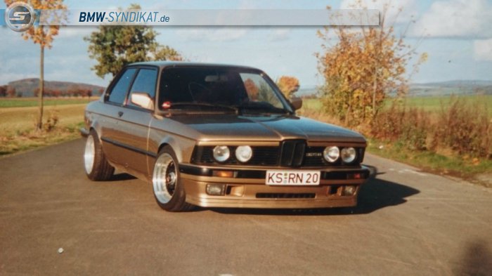 Der Goldene - E21 323i - Fotostories weiterer BMW Modelle
